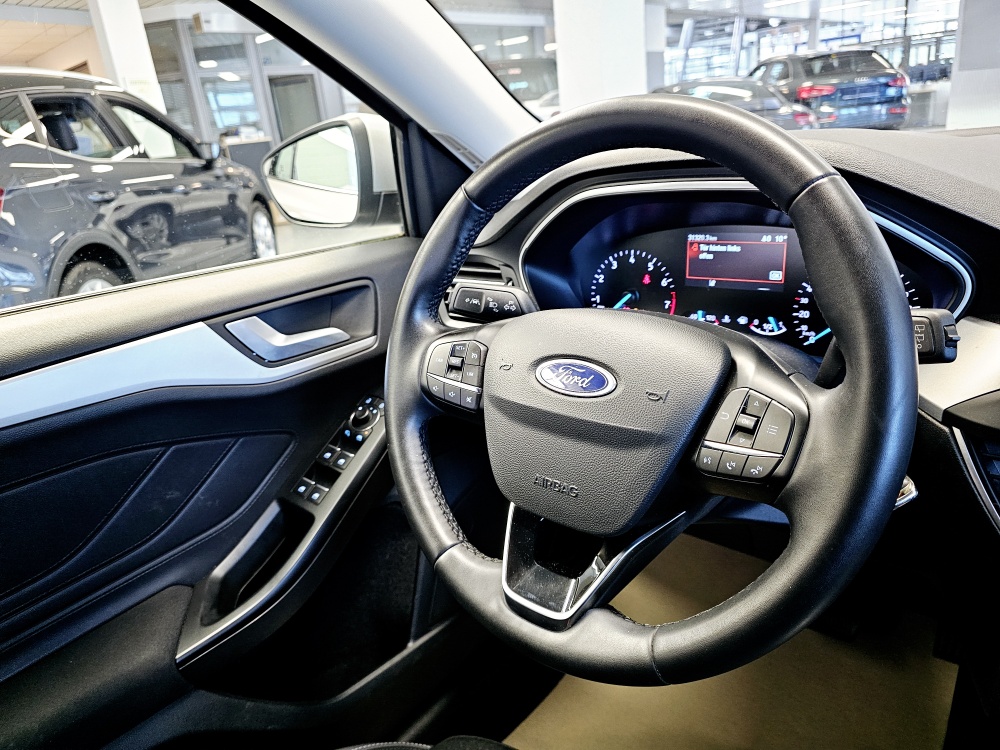 Ford Focus Turnier  bei Hoffmann Automobile in Wolfsburg kaufen und sofort mitnehmen - Bild 7