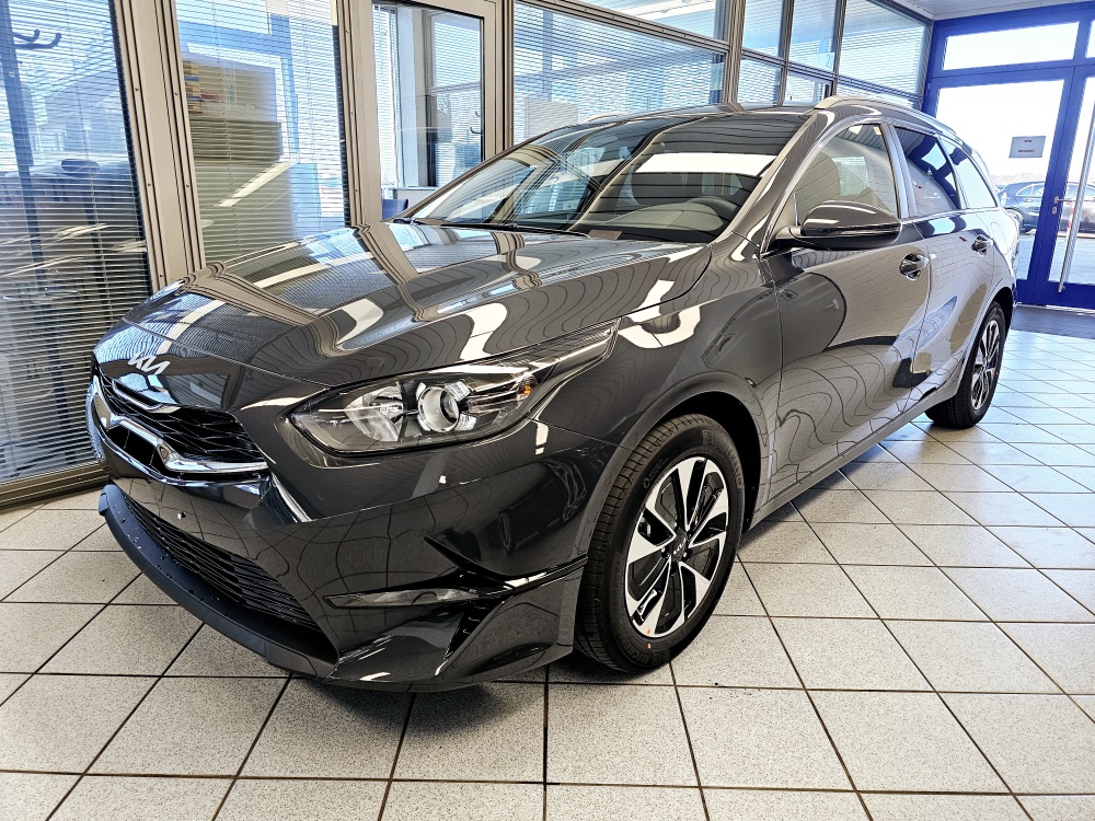 Kia Ceed  für nur 23.700,- € bei Hoffmann Automobile in Wolfsburg kaufen und sofort mitnehmen
