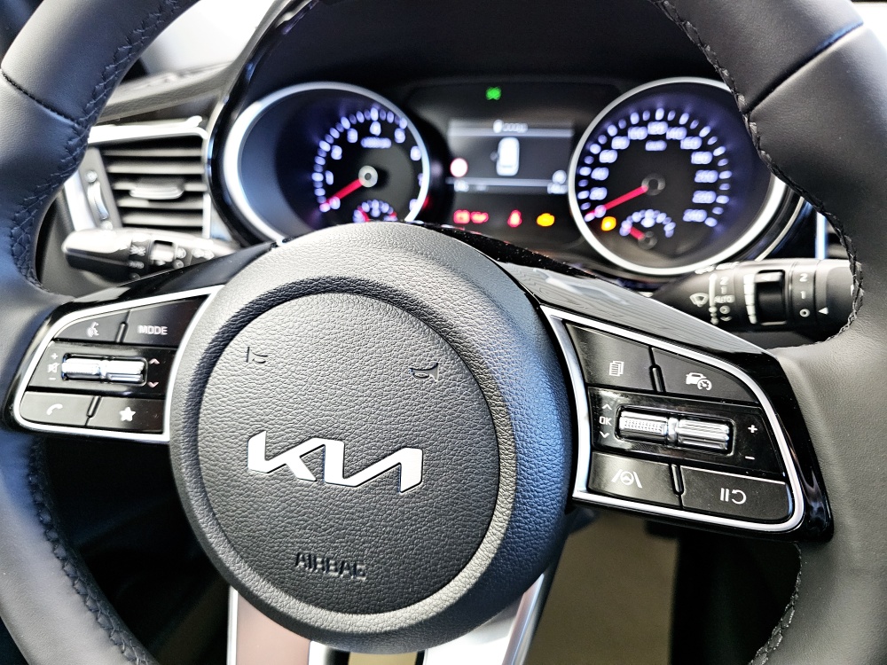 Kia Ceed  bei Hoffmann Automobile in Wolfsburg kaufen und sofort mitnehmen - Bild 13