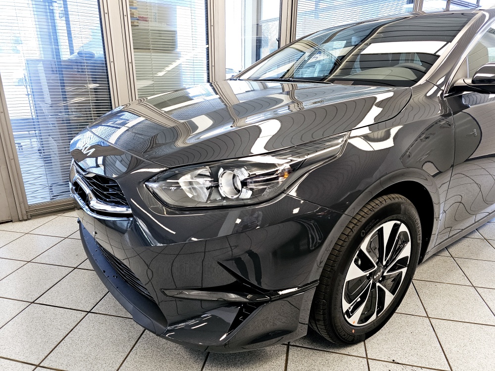 Kia Ceed  bei Hoffmann Automobile in Wolfsburg kaufen und sofort mitnehmen - Bild 21