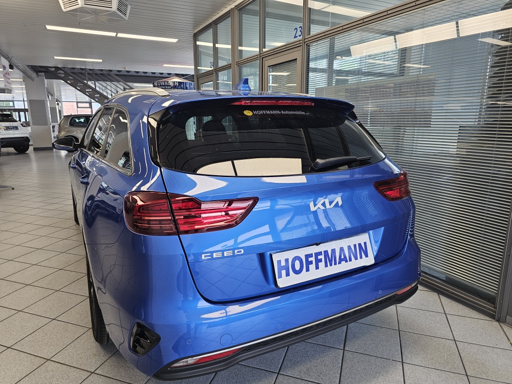 Kia Ceed  bei Hoffmann Automobile in Wolfsburg kaufen und sofort mitnehmen - Bild 3
