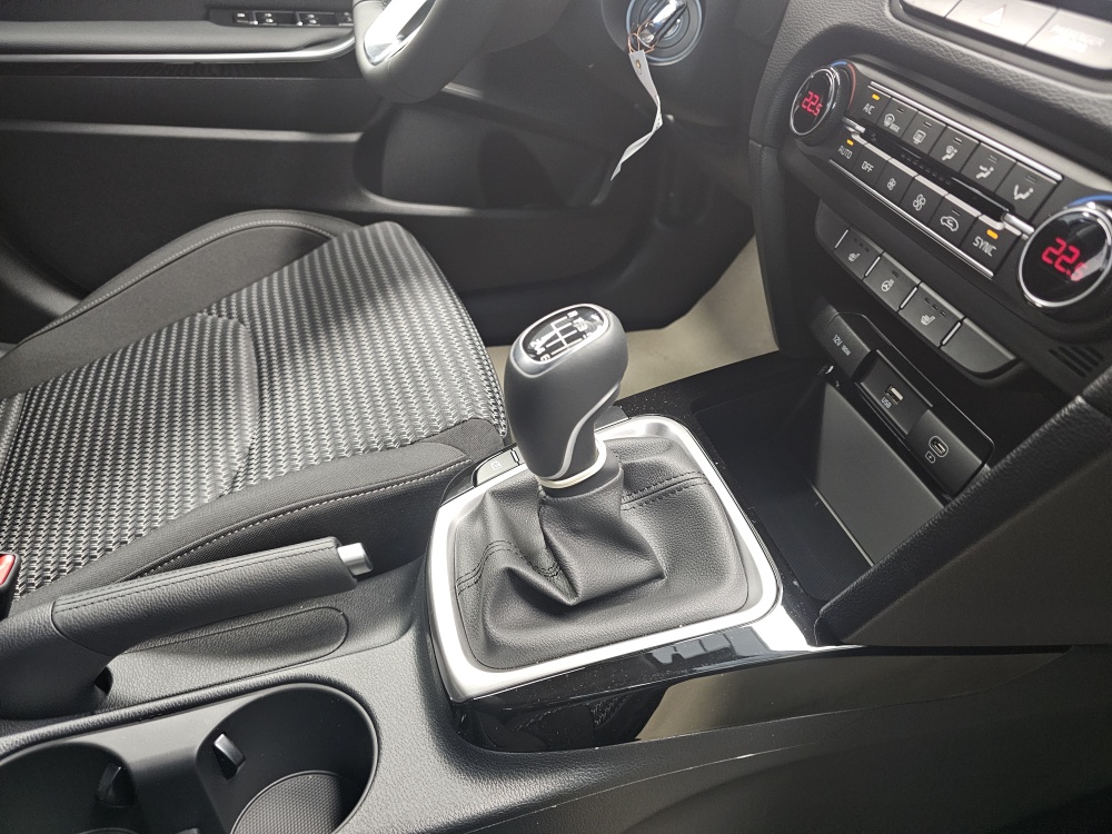 Kia Ceed  bei Hoffmann Automobile in Wolfsburg kaufen und sofort mitnehmen - Bild 6