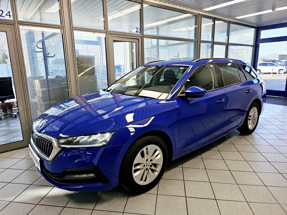 Skoda Octavia Combi Ambition für nur 18.350,- € bei Hoffmann Automobile in Wolfsburg kaufen und sofort mitnehmen
