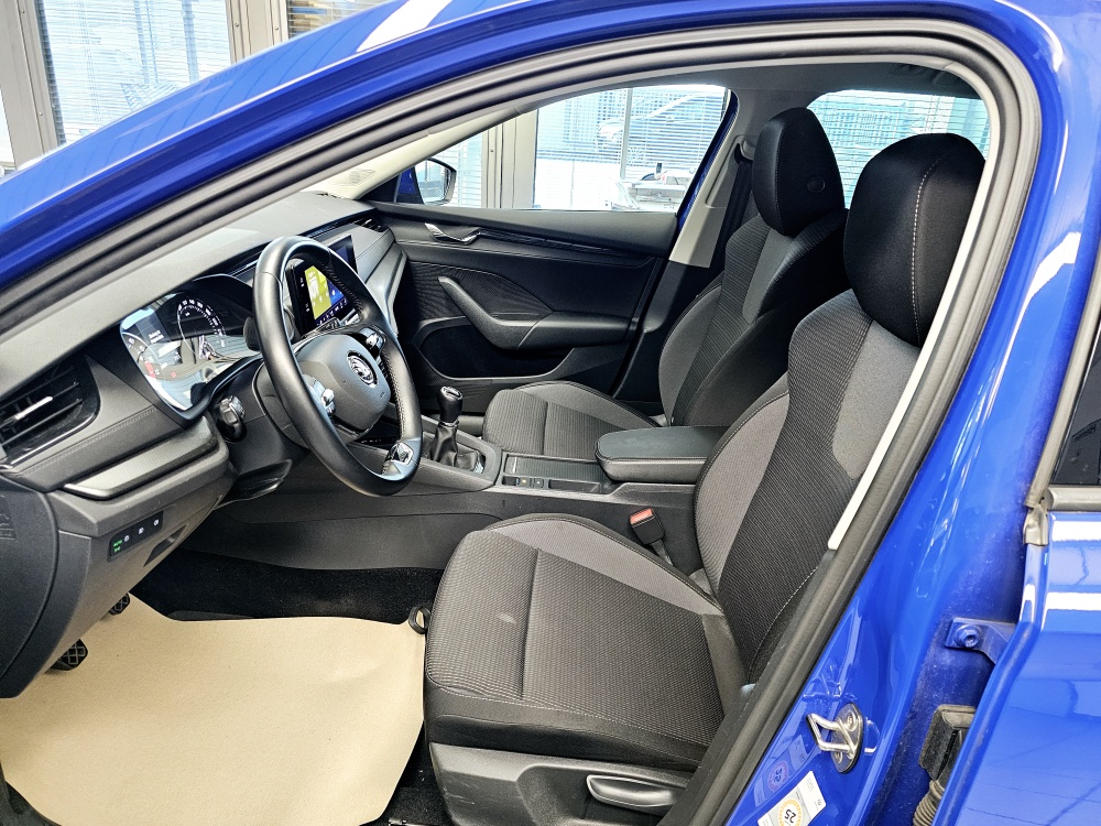 Skoda Octavia Combi  bei Hoffmann Automobile in Wolfsburg kaufen und sofort mitnehmen - Bild 19