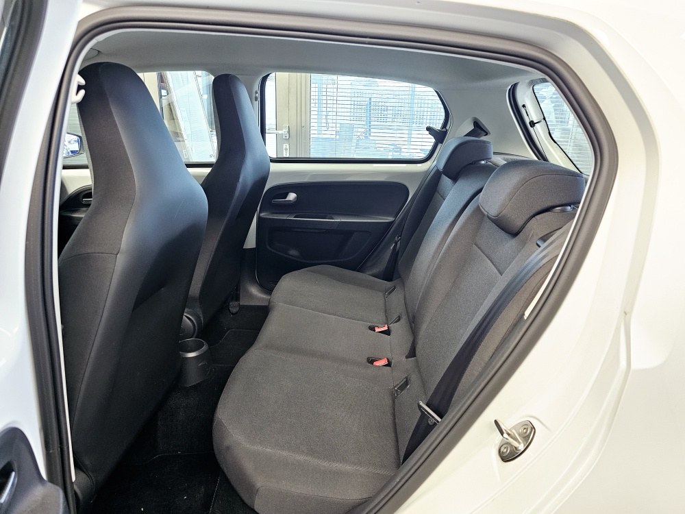 VW up!  bei Hoffmann Automobile in Wolfsburg kaufen und sofort mitnehmen - Bild 4