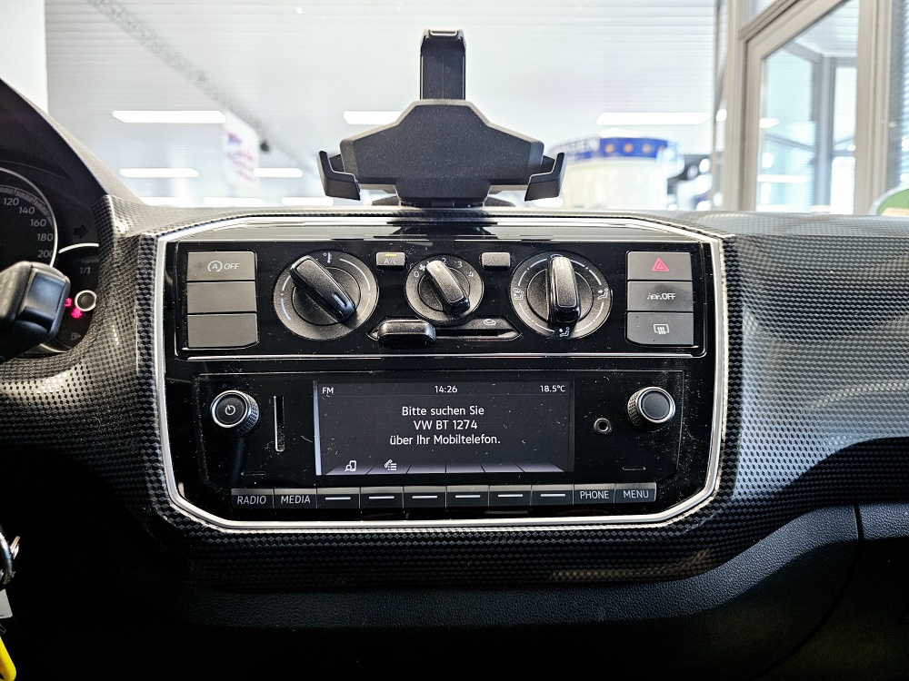 VW up!  bei Hoffmann Automobile in Wolfsburg kaufen und sofort mitnehmen - Bild 8