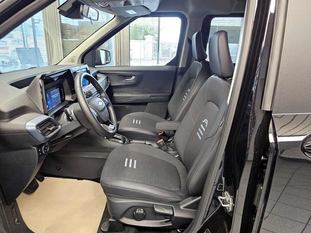 Ford Tourneo Courier  bei Hoffmann Automobile in Wolfsburg kaufen und sofort mitnehmen - Bild 13