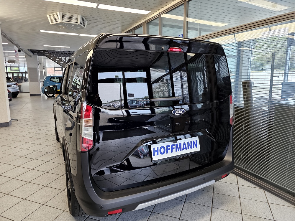 Ford Tourneo Courier  bei Hoffmann Automobile in Wolfsburg kaufen und sofort mitnehmen - Bild 3