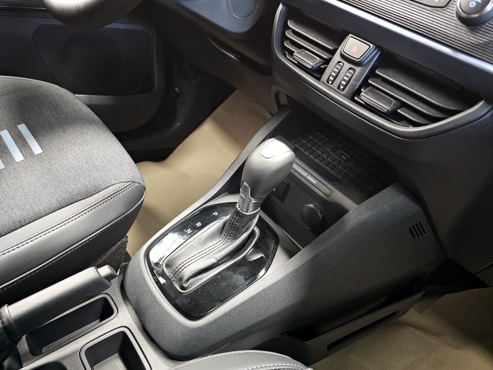 Ford Tourneo Courier  bei Hoffmann Automobile in Wolfsburg kaufen und sofort mitnehmen - Bild 6