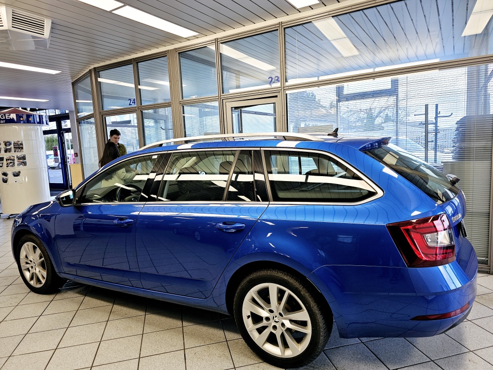 Skoda Octavia Combi  bei Hoffmann Automobile in Wolfsburg kaufen und sofort mitnehmen - Bild 15