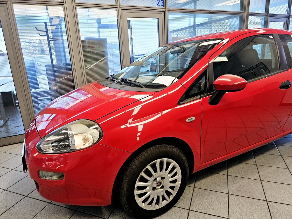 Fiat Punto  bei Hoffmann Automobile in Wolfsburg kaufen und sofort mitnehmen - Bild 13