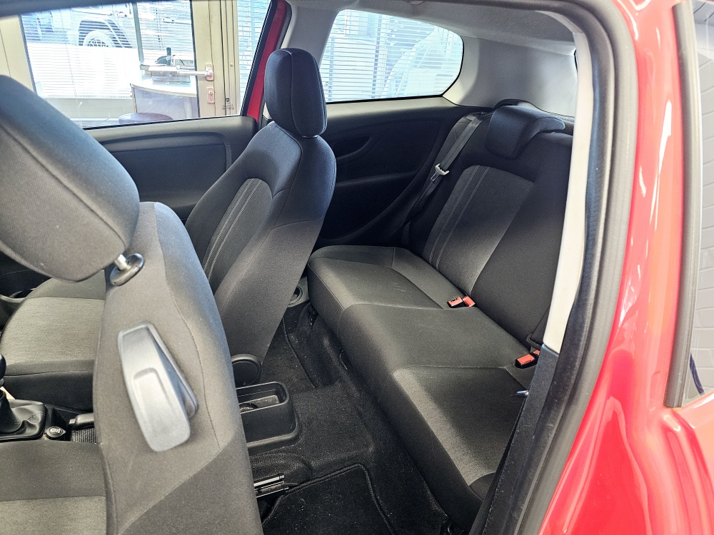 Fiat Punto  bei Hoffmann Automobile in Wolfsburg kaufen und sofort mitnehmen - Bild 4