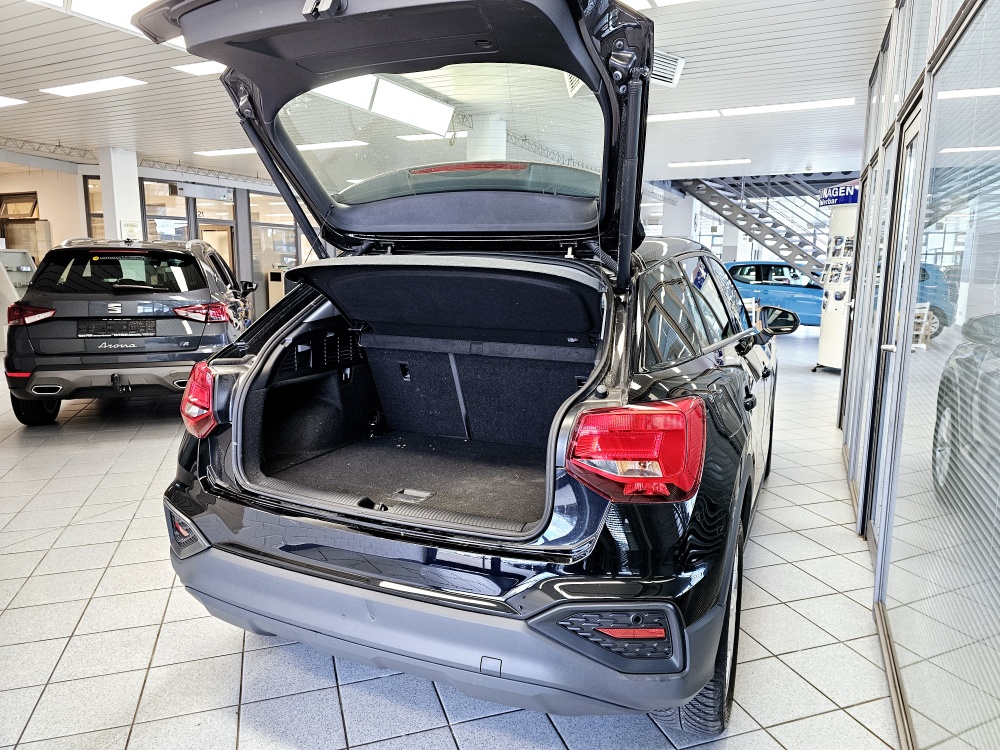 Audi Q2  bei Hoffmann Automobile in Wolfsburg kaufen und sofort mitnehmen - Bild 2