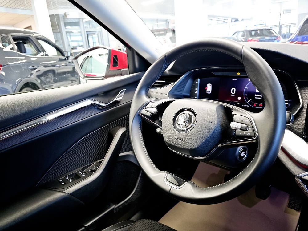 Skoda Octavia Combi  bei Hoffmann Automobile in Wolfsburg kaufen und sofort mitnehmen - Bild 15