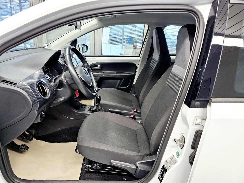 VW up!  bei Hoffmann Automobile in Wolfsburg kaufen und sofort mitnehmen - Bild 13