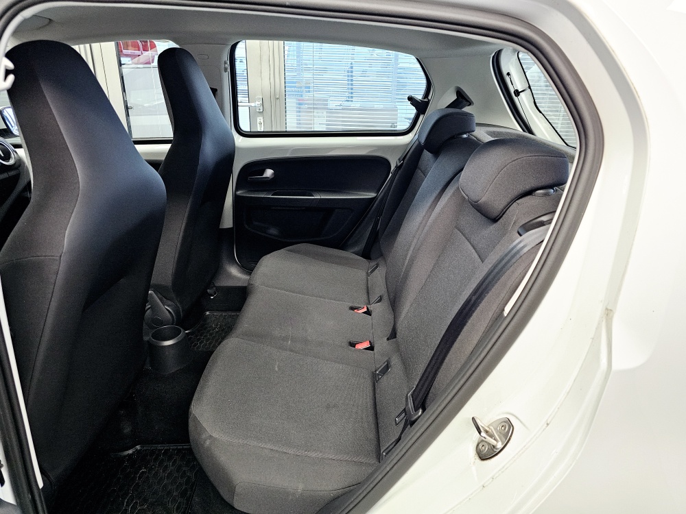 VW up!  bei Hoffmann Automobile in Wolfsburg kaufen und sofort mitnehmen - Bild 4