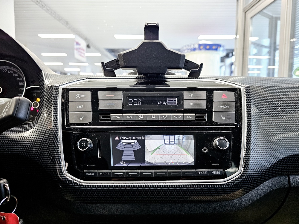 VW up!  bei Hoffmann Automobile in Wolfsburg kaufen und sofort mitnehmen - Bild 9