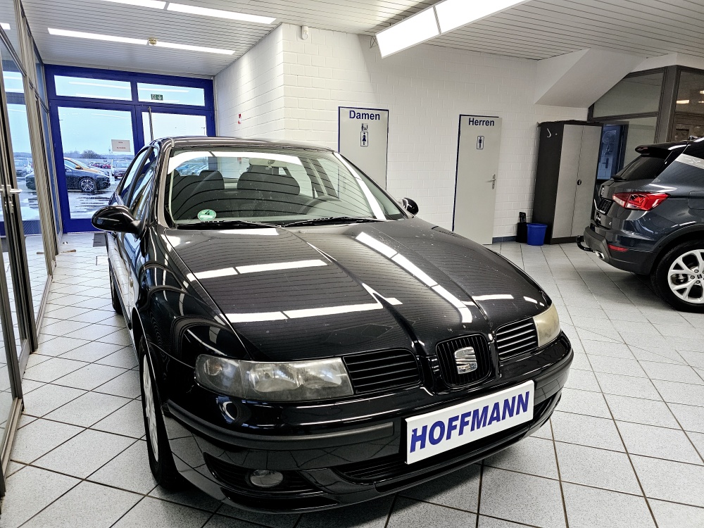 Seat Leon  bei Hoffmann Automobile in Wolfsburg kaufen und sofort mitnehmen - Bild 16