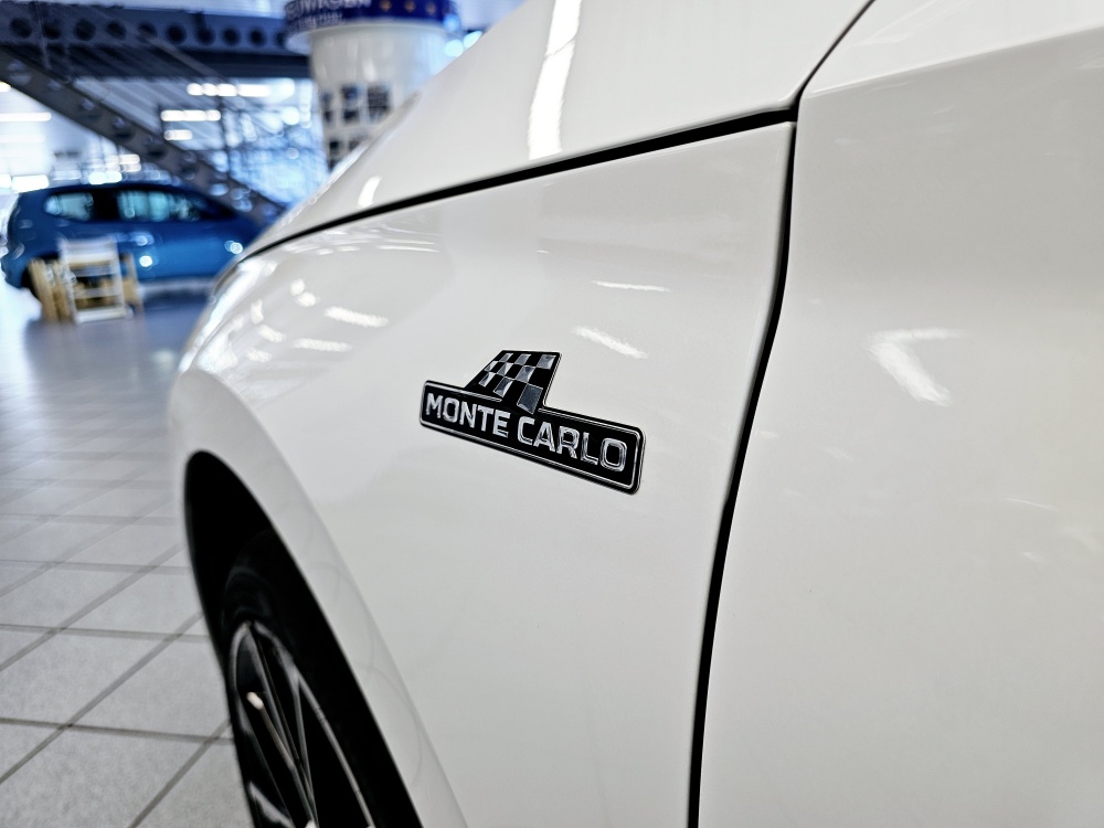 Skoda Scala  bei Hoffmann Automobile in Wolfsburg kaufen und sofort mitnehmen - Bild 21