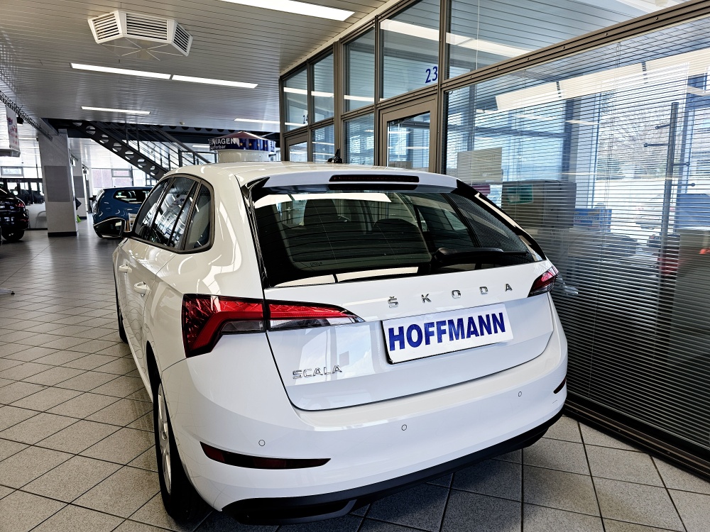 Skoda Scala  bei Hoffmann Automobile in Wolfsburg kaufen und sofort mitnehmen - Bild 4
