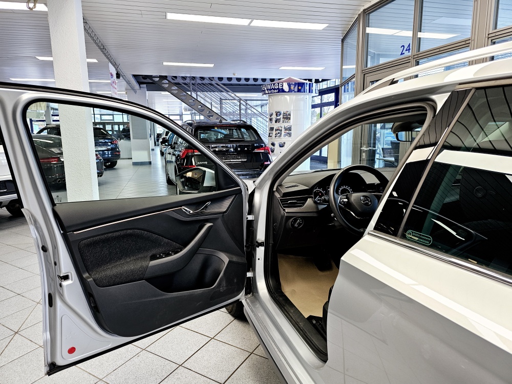 Skoda Kamiq  bei Hoffmann Automobile in Wolfsburg kaufen und sofort mitnehmen - Bild 20