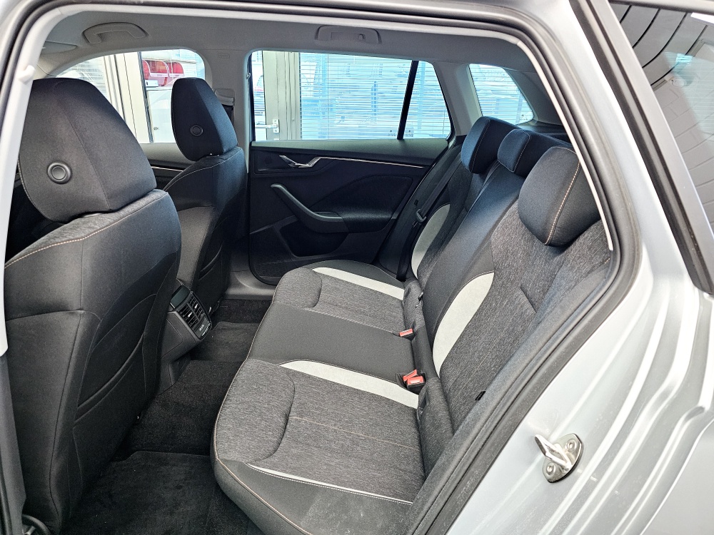 Skoda Kamiq  bei Hoffmann Automobile in Wolfsburg kaufen und sofort mitnehmen - Bild 6