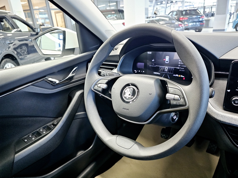 Skoda Scala  bei Hoffmann Automobile in Wolfsburg kaufen und sofort mitnehmen - Bild 14