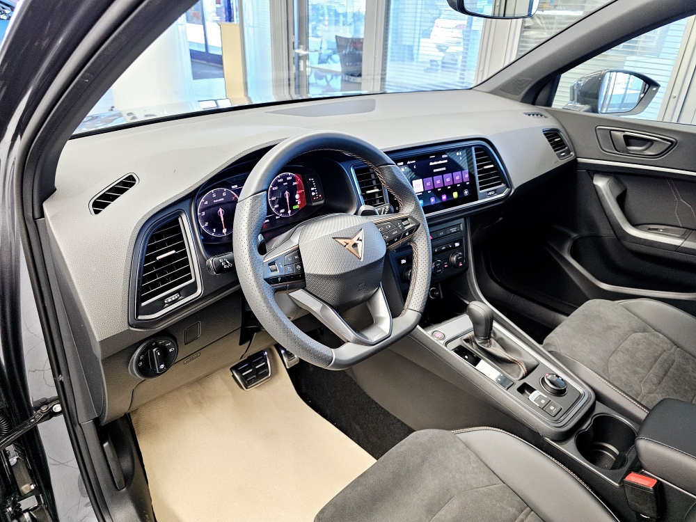 Cupra Ateca  bei Hoffmann Automobile in Wolfsburg kaufen und sofort mitnehmen - Bild 21