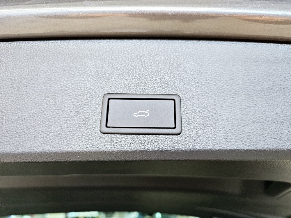 Cupra Ateca  bei Hoffmann Automobile in Wolfsburg kaufen und sofort mitnehmen - Bild 4