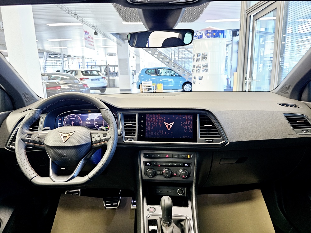 Cupra Ateca  bei Hoffmann Automobile in Wolfsburg kaufen und sofort mitnehmen - Bild 8