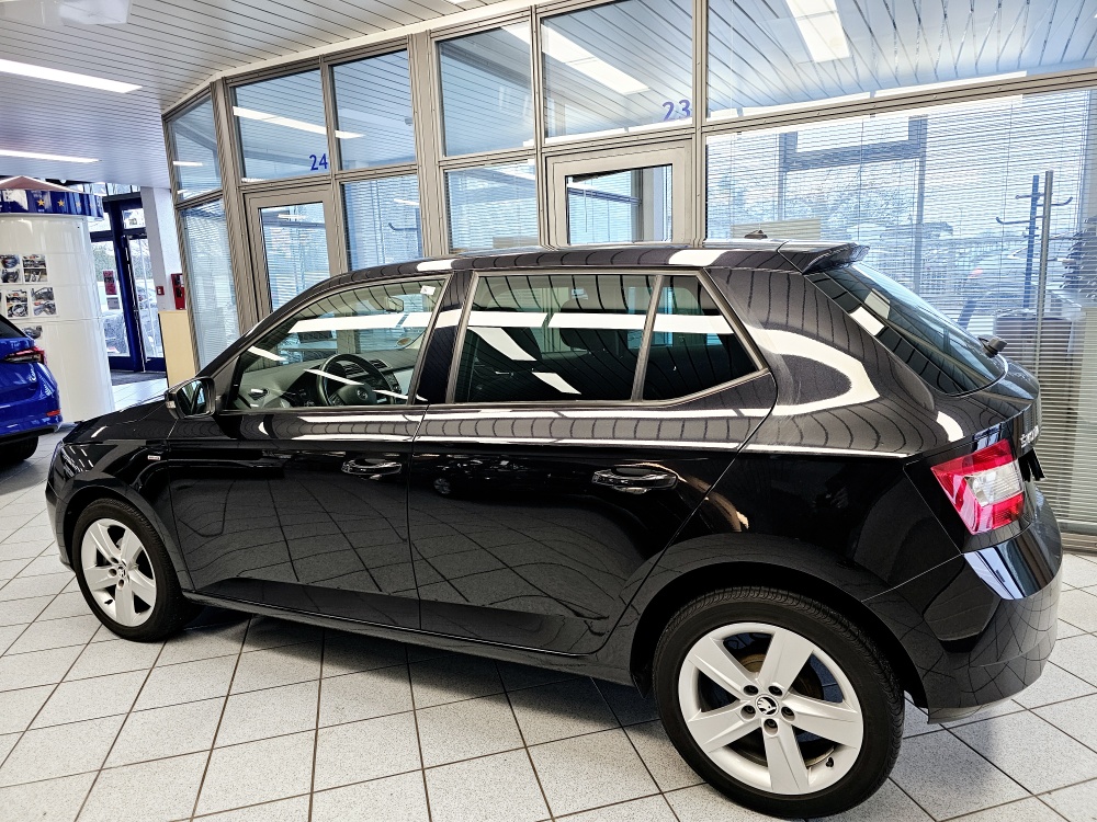 Skoda Fabia  bei Hoffmann Automobile in Wolfsburg kaufen und sofort mitnehmen - Bild 14