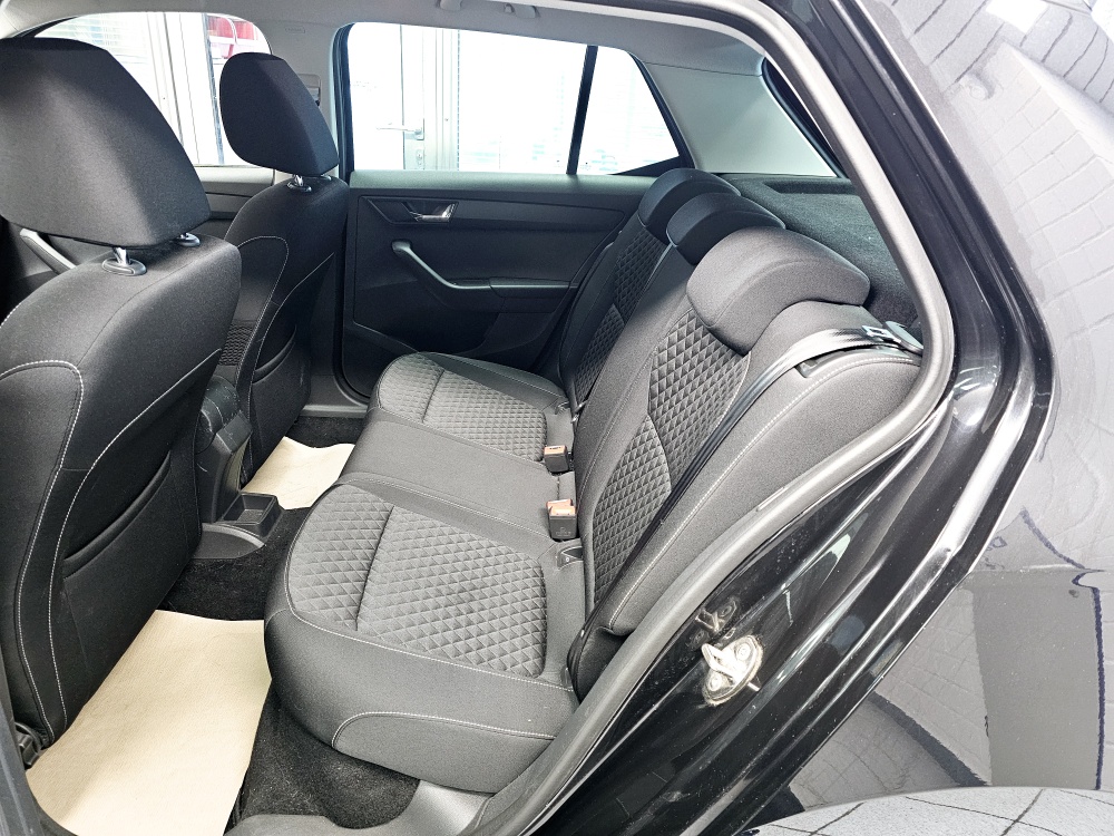 Skoda Fabia  bei Hoffmann Automobile in Wolfsburg kaufen und sofort mitnehmen - Bild 4