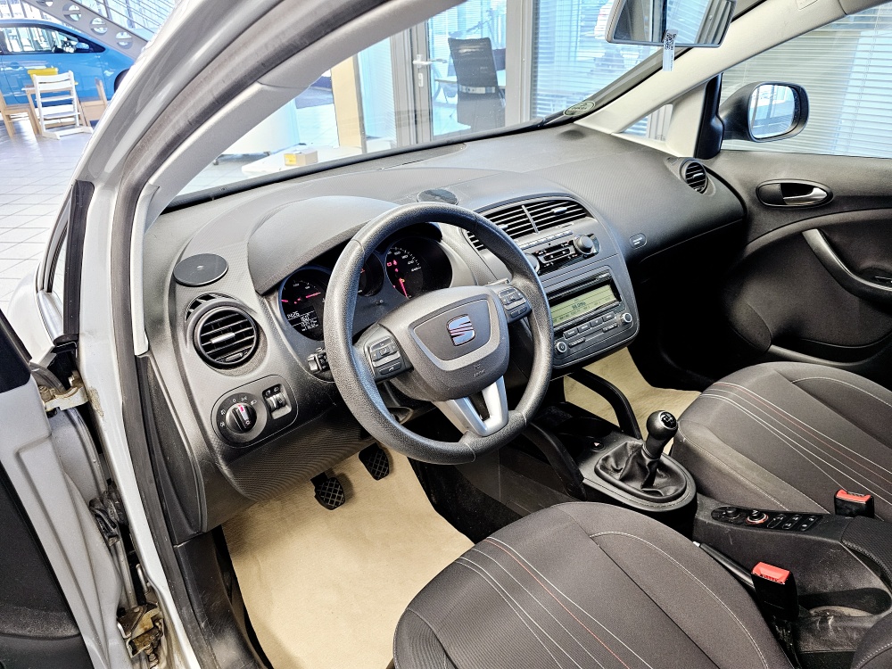 Seat Altea  bei Hoffmann Automobile in Wolfsburg kaufen und sofort mitnehmen - Bild 9