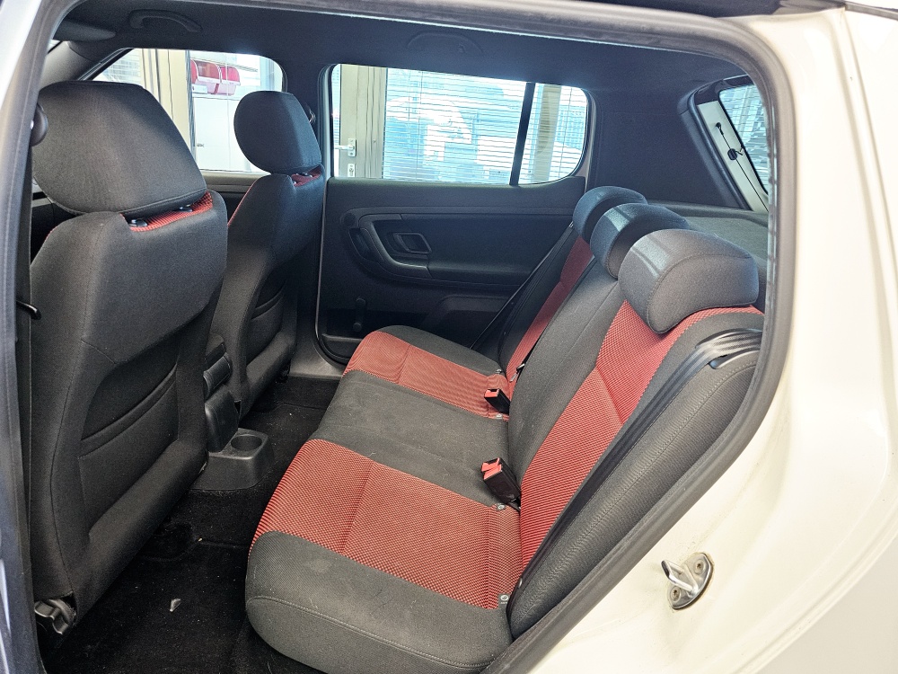 Skoda Fabia  bei Hoffmann Automobile in Wolfsburg kaufen und sofort mitnehmen - Bild 5