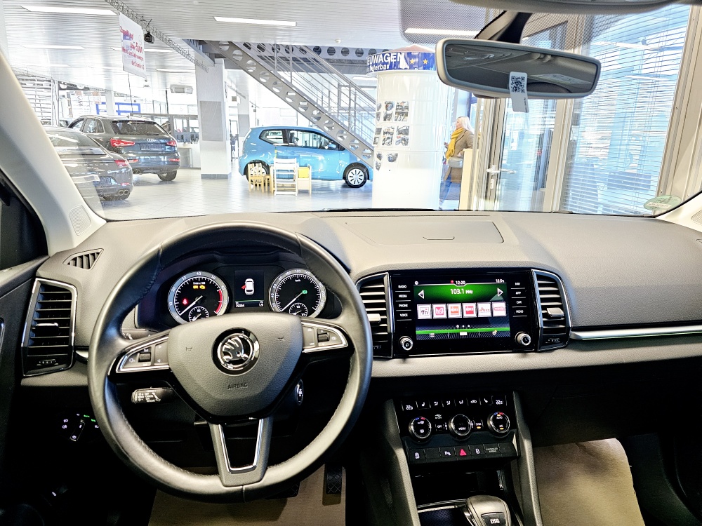 Skoda Karoq  bei Hoffmann Automobile in Wolfsburg kaufen und sofort mitnehmen - Bild 14
