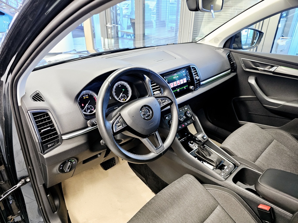 Skoda Karoq  bei Hoffmann Automobile in Wolfsburg kaufen und sofort mitnehmen - Bild 16