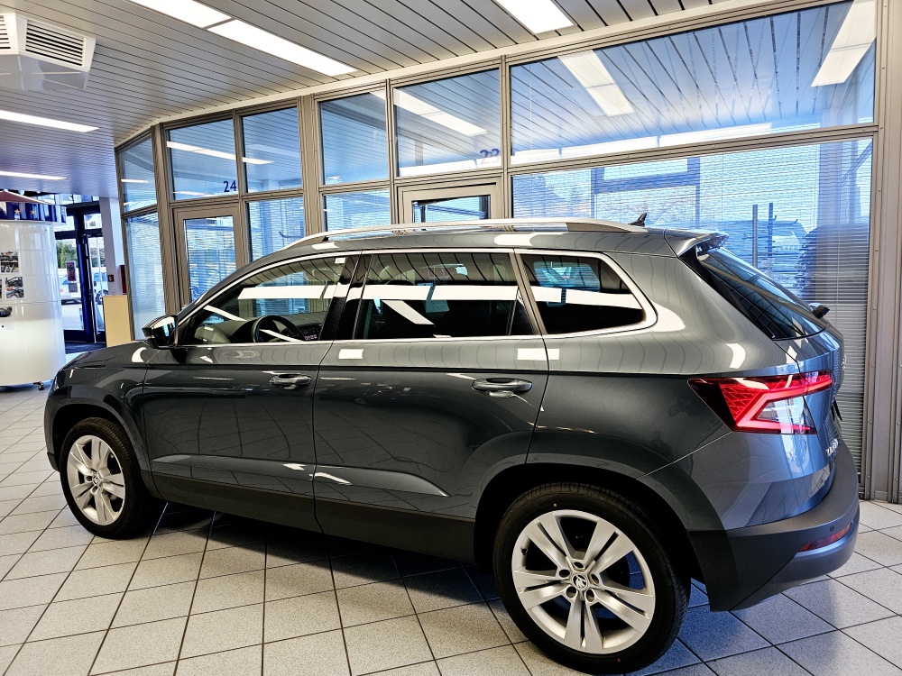 Skoda Karoq  bei Hoffmann Automobile in Wolfsburg kaufen und sofort mitnehmen - Bild 20