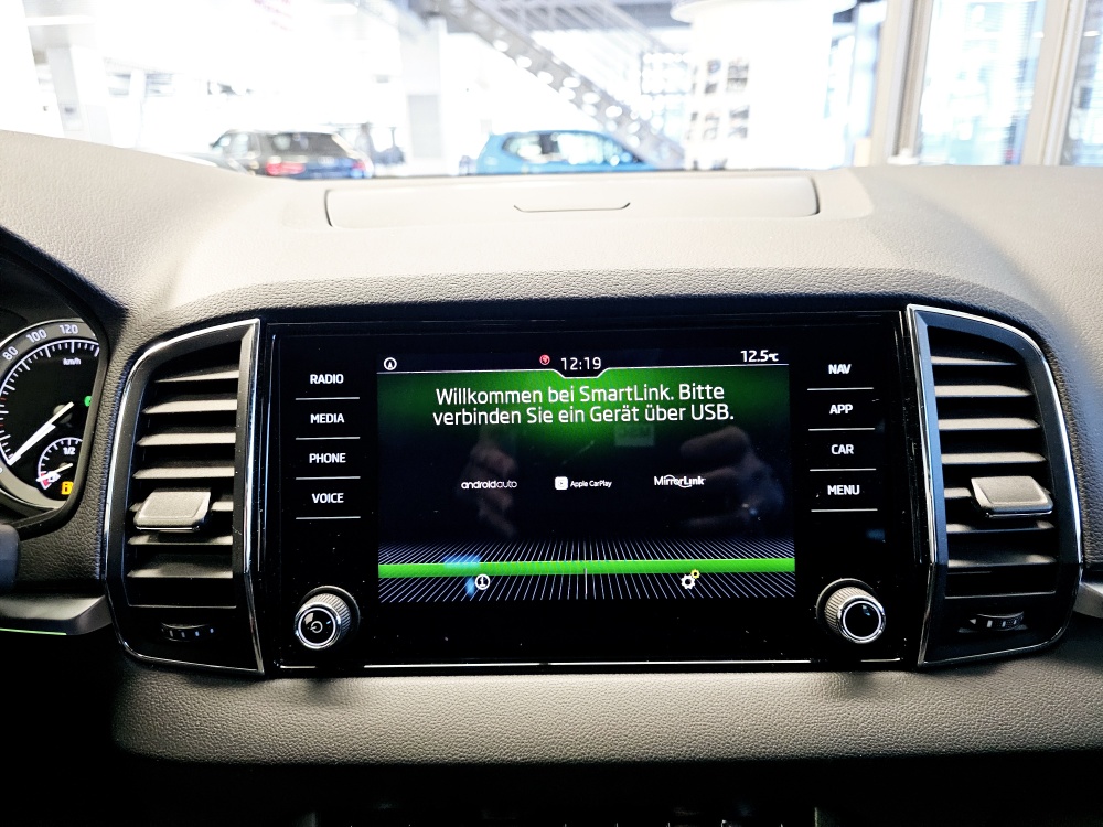 Skoda Karoq  bei Hoffmann Automobile in Wolfsburg kaufen und sofort mitnehmen - Bild 8