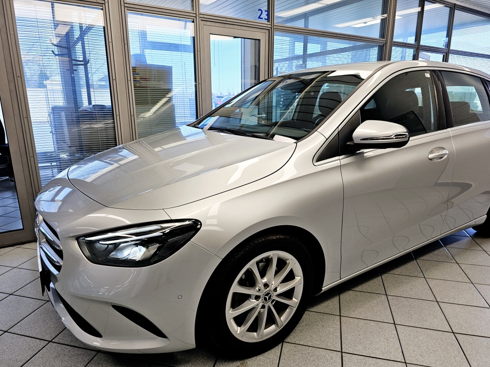 Mercedes-Benz B 180  bei Hoffmann Automobile in Wolfsburg kaufen und sofort mitnehmen - Bild 20