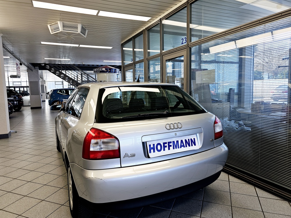 Audi A3  bei Hoffmann Automobile in Wolfsburg kaufen und sofort mitnehmen - Bild 3