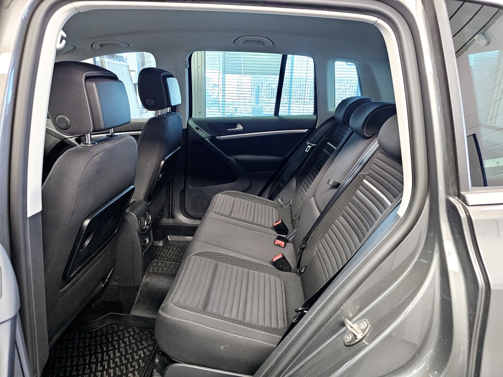 VW Tiguan  bei Hoffmann Automobile in Wolfsburg kaufen und sofort mitnehmen - Bild 6