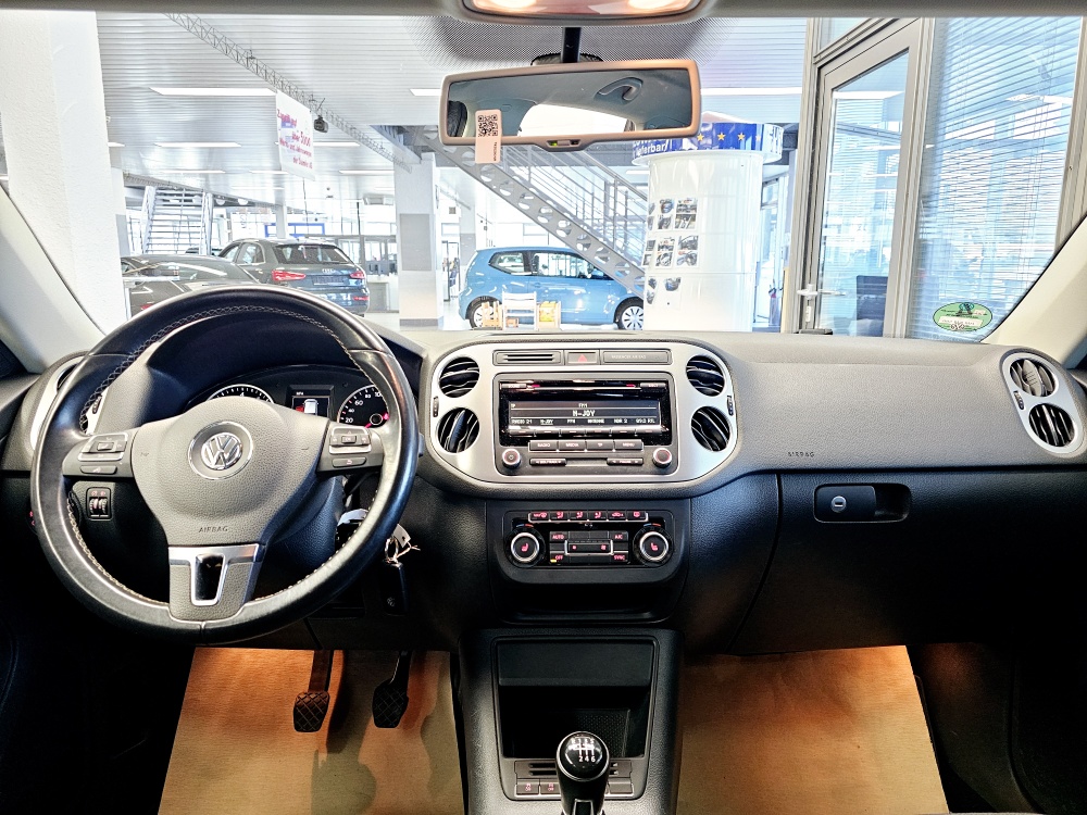 VW Tiguan  bei Hoffmann Automobile in Wolfsburg kaufen und sofort mitnehmen - Bild 7