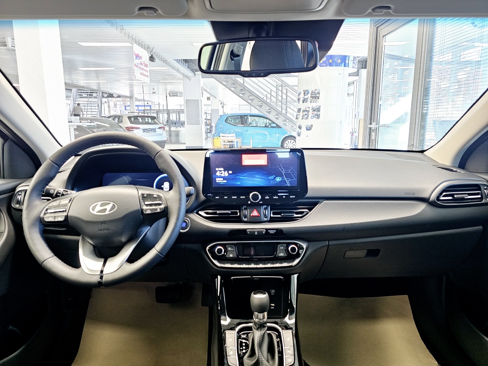 Hyundai i30 Kombi  bei Hoffmann Automobile in Wolfsburg kaufen und sofort mitnehmen - Bild 5