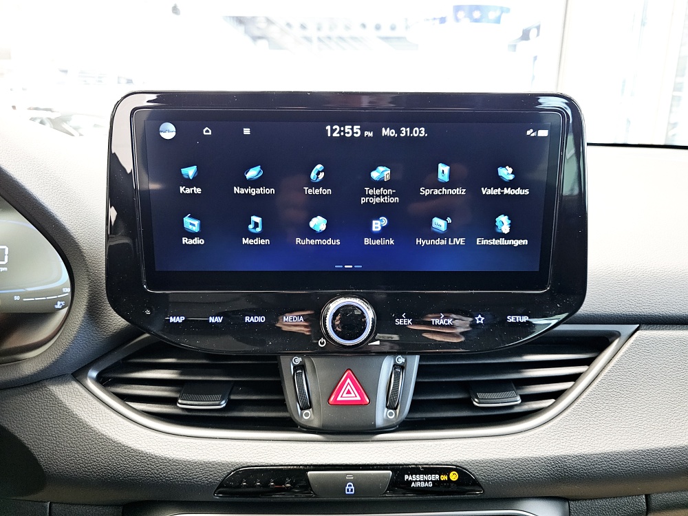 Hyundai i30 Kombi  bei Hoffmann Automobile in Wolfsburg kaufen und sofort mitnehmen - Bild 12