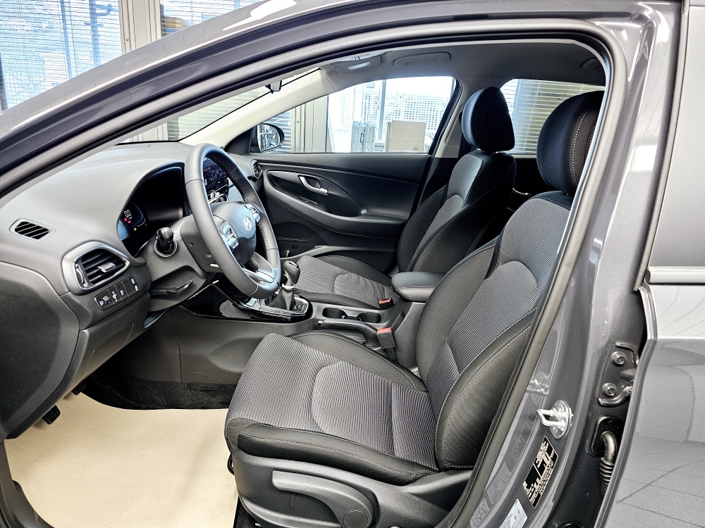 Hyundai i30 Kombi  bei Hoffmann Automobile in Wolfsburg kaufen und sofort mitnehmen - Bild 20