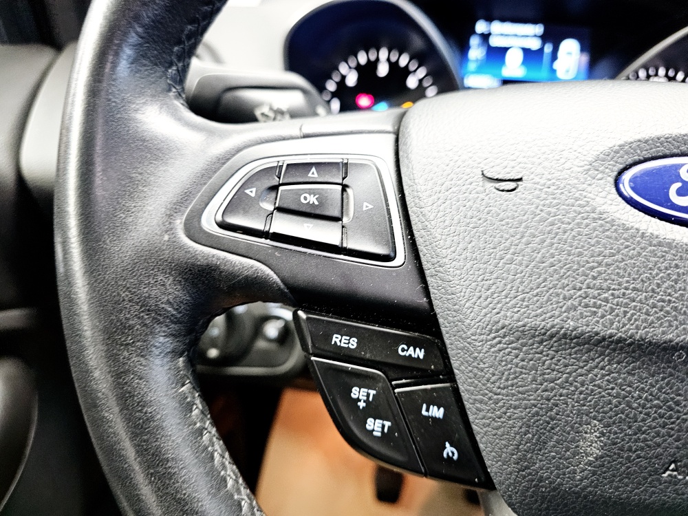 Ford Kuga  bei Hoffmann Automobile in Wolfsburg kaufen und sofort mitnehmen - Bild 13