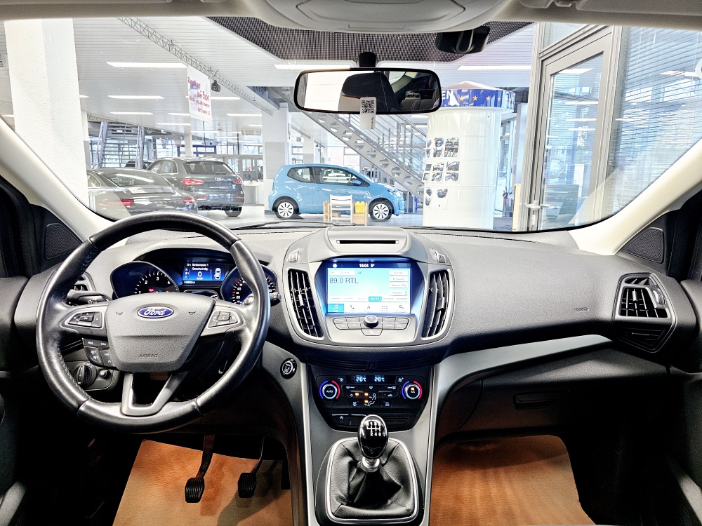 Ford Kuga  bei Hoffmann Automobile in Wolfsburg kaufen und sofort mitnehmen - Bild 5