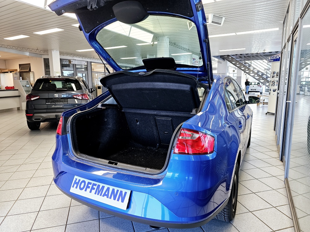 Seat Toledo  bei Hoffmann Automobile in Wolfsburg kaufen und sofort mitnehmen - Bild 2