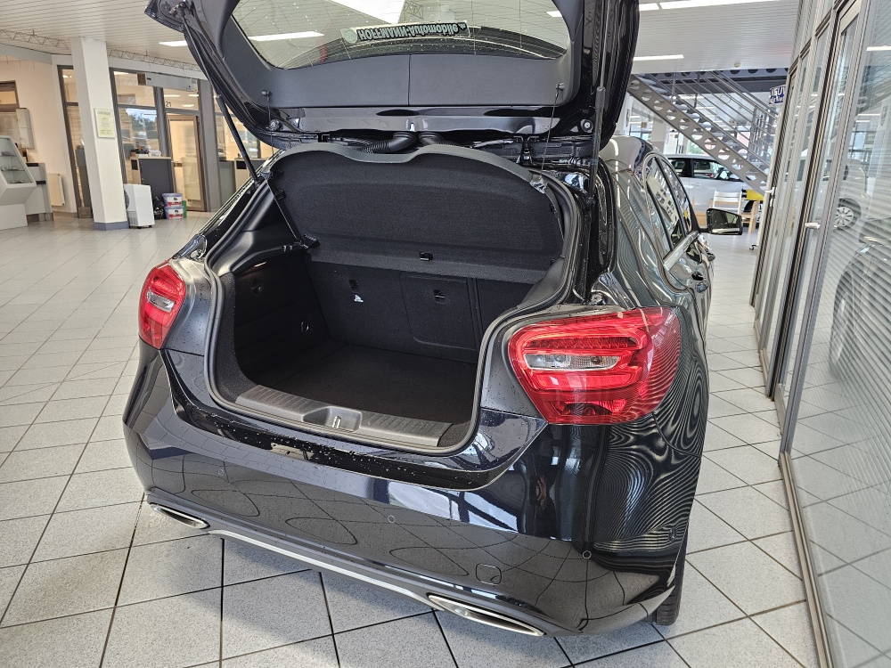 Mercedes-Benz A 180  bei Hoffmann Automobile in Wolfsburg kaufen und sofort mitnehmen - Bild 2