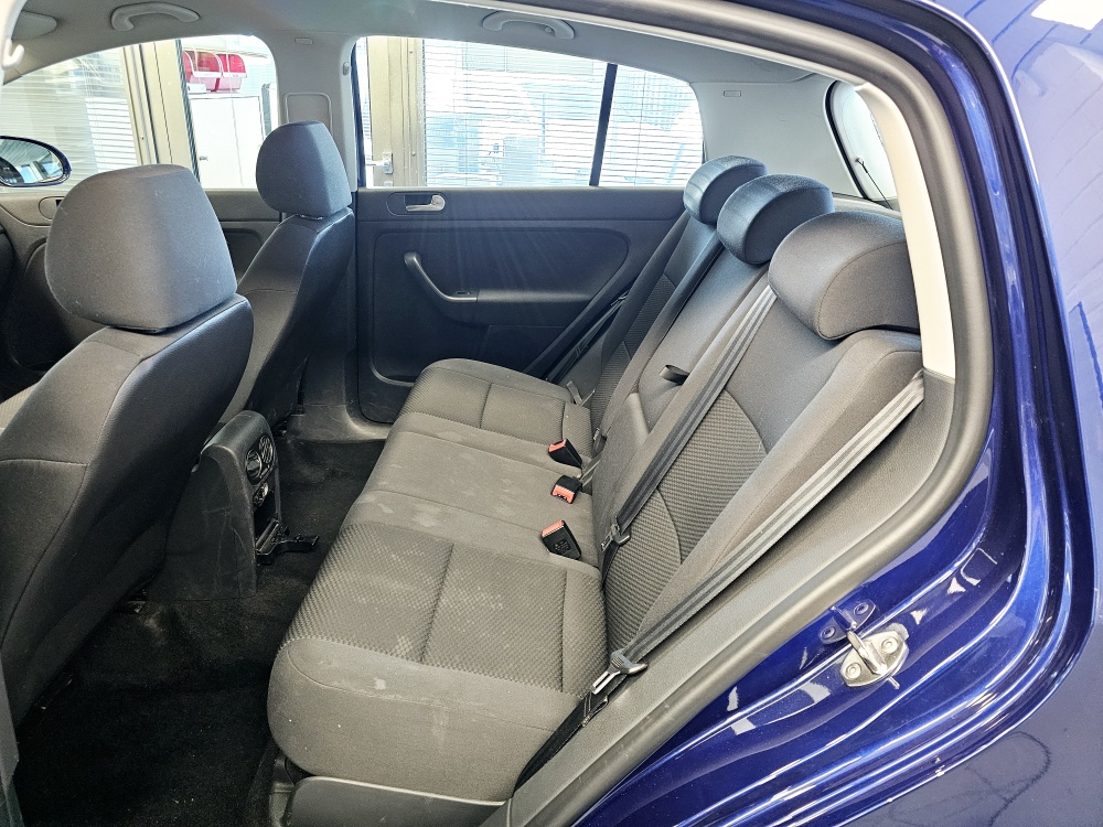 VW Golf Plus  bei Hoffmann Automobile in Wolfsburg kaufen und sofort mitnehmen - Bild 5